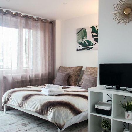 Sunny City Center Apartment Warszawa Exteriör bild