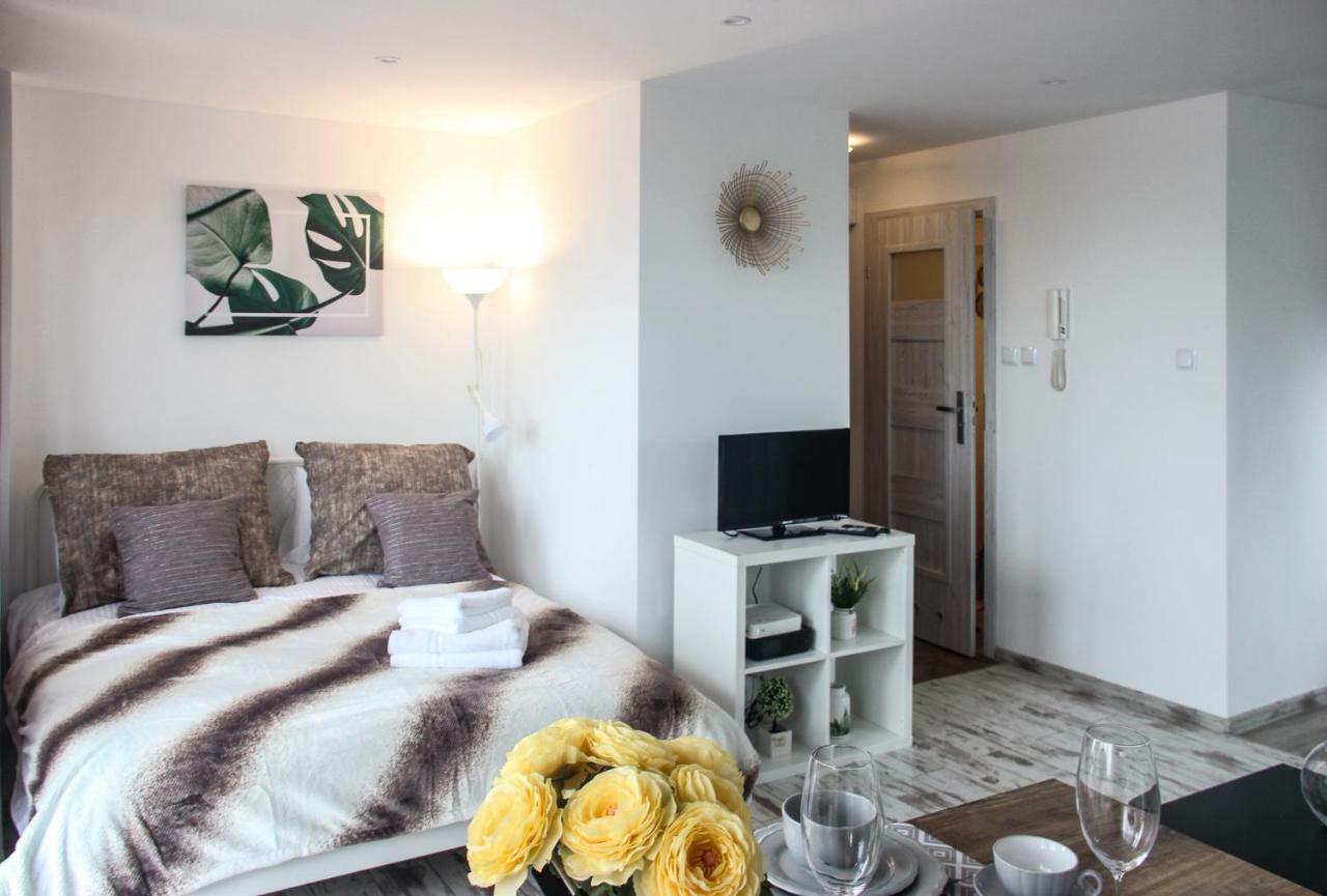 Sunny City Center Apartment Warszawa Exteriör bild