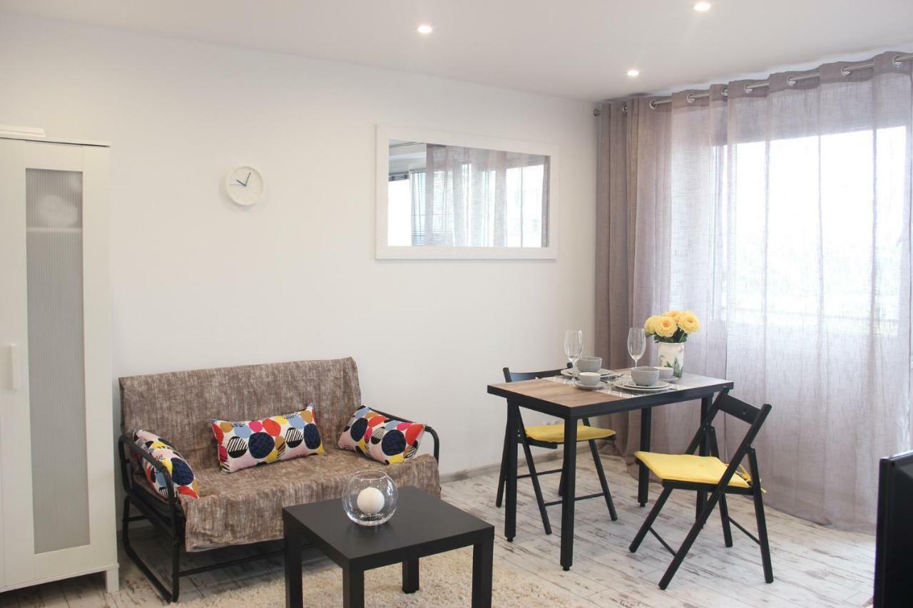 Sunny City Center Apartment Warszawa Exteriör bild